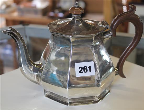 George V silver octagonal baluster teapot